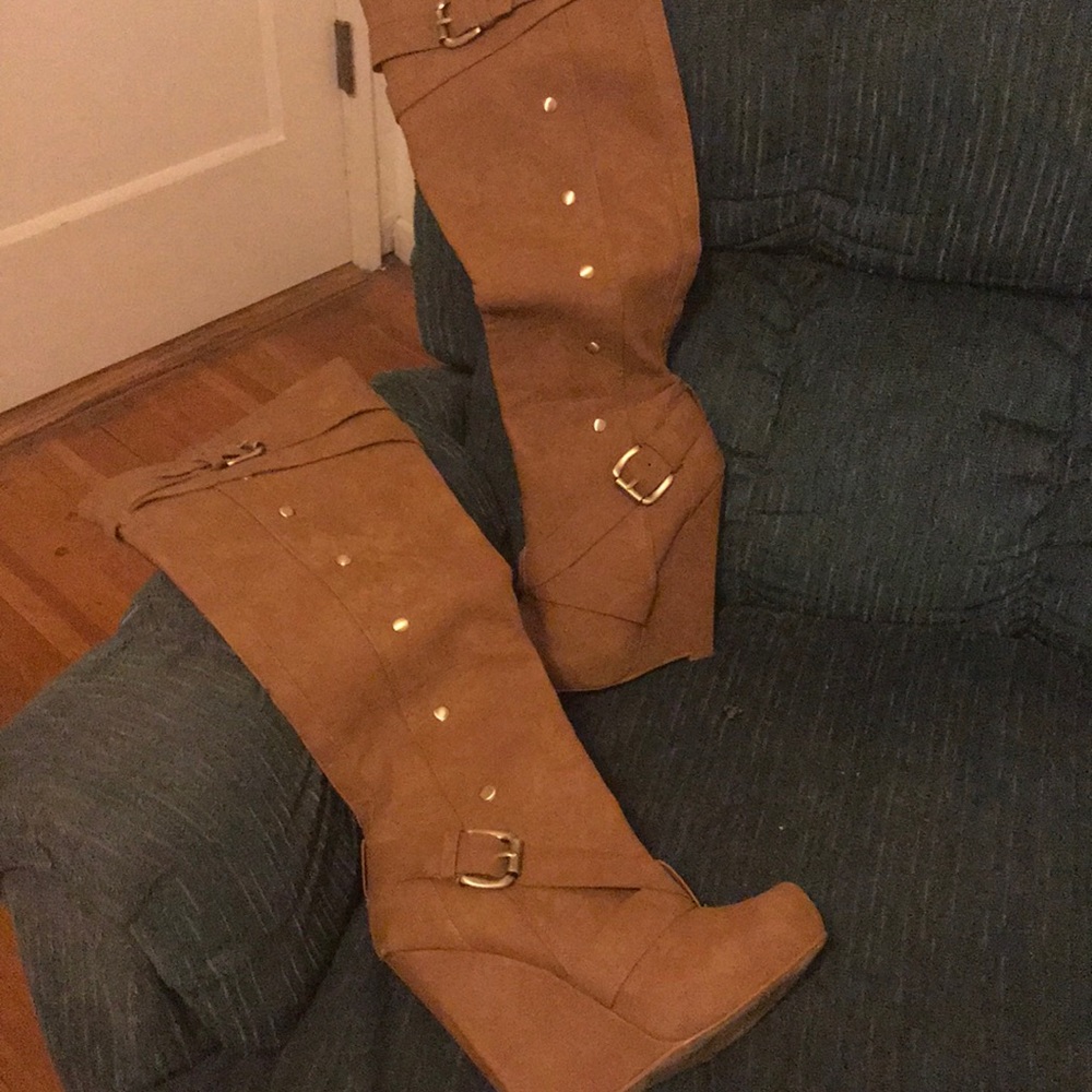 Worn once impeccable boots